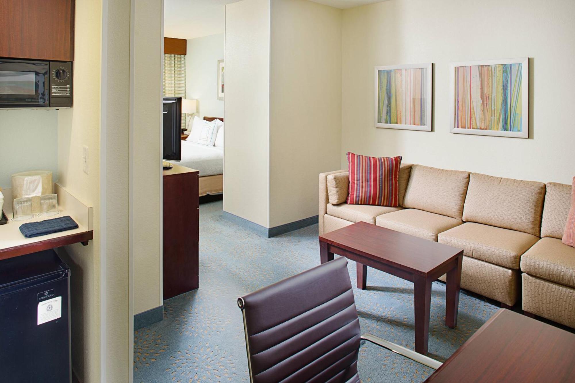 Springhill Suites Manchester-Boston Regional Airport Extérieur photo